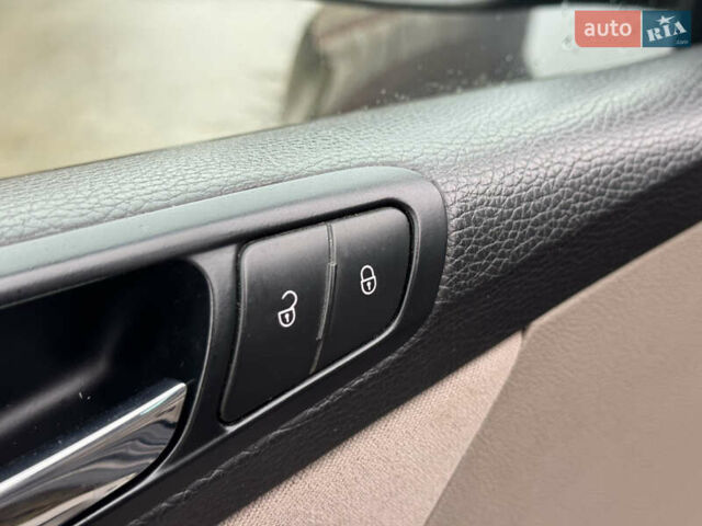 Коричневий Фольксваген Пассат, об'ємом двигуна 2 л та пробігом 262 тис. км за 5699 $, фото 13 на Automoto.ua