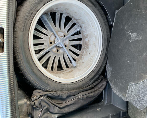 Коричневый Фольксваген Пассат, объемом двигателя 3.2 л и пробегом 421 тыс. км за 4000 $, фото 44 на Automoto.ua