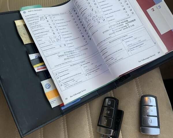 Коричневий Фольксваген Пассат, об'ємом двигуна 1.97 л та пробігом 313 тис. км за 8400 $, фото 17 на Automoto.ua