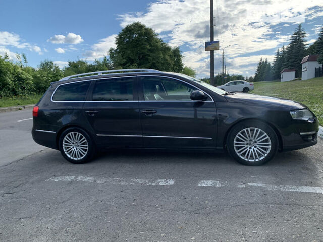 Коричневый Фольксваген Пассат, объемом двигателя 3.2 л и пробегом 421 тыс. км за 4000 $, фото 5 на Automoto.ua