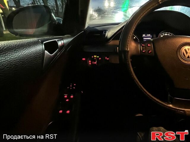 Коричневый Фольксваген Пассат, объемом двигателя 2 л и пробегом 430 тыс. км за 5500 $, фото 10 на Automoto.ua