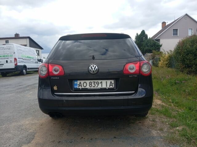 Коричневый Фольксваген Пассат, объемом двигателя 2 л и пробегом 300 тыс. км за 4000 $, фото 4 на Automoto.ua