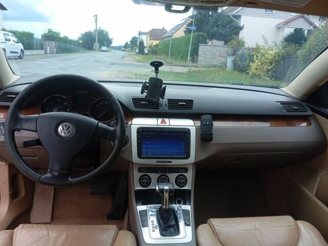 Коричневый Фольксваген Пассат, объемом двигателя 2 л и пробегом 300 тыс. км за 4000 $, фото 10 на Automoto.ua