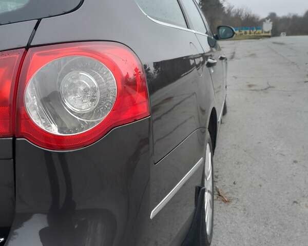 Коричневий Фольксваген Пассат, об'ємом двигуна 2 л та пробігом 286 тис. км за 7700 $, фото 11 на Automoto.ua