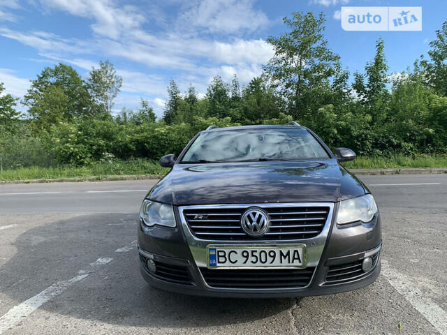 Коричневый Фольксваген Пассат, объемом двигателя 3.2 л и пробегом 421 тыс. км за 4000 $, фото 6 на Automoto.ua