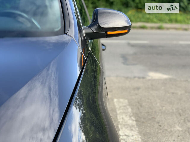 Коричневый Фольксваген Пассат, объемом двигателя 3.2 л и пробегом 421 тыс. км за 4000 $, фото 46 на Automoto.ua