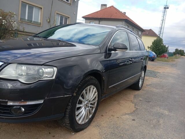 Коричневый Фольксваген Пассат, объемом двигателя 2 л и пробегом 300 тыс. км за 4000 $, фото 7 на Automoto.ua