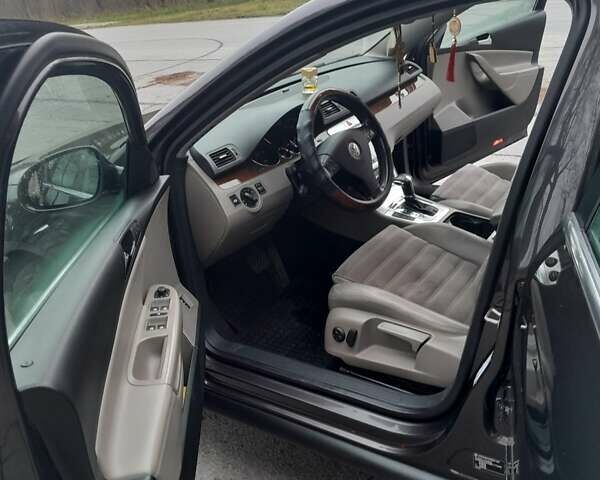 Коричневий Фольксваген Пассат, об'ємом двигуна 2 л та пробігом 286 тис. км за 7700 $, фото 10 на Automoto.ua