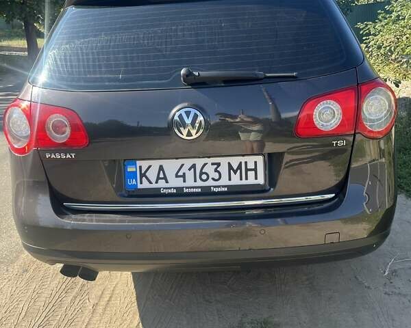 Коричневий Фольксваген Пассат, об'ємом двигуна 1.8 л та пробігом 276 тис. км за 6200 $, фото 3 на Automoto.ua