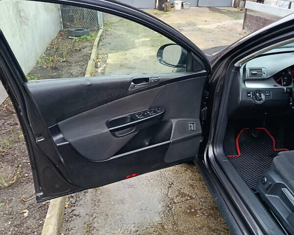 Коричневый Фольксваген Пассат, объемом двигателя 2 л и пробегом 298 тыс. км за 6500 $, фото 29 на Automoto.ua