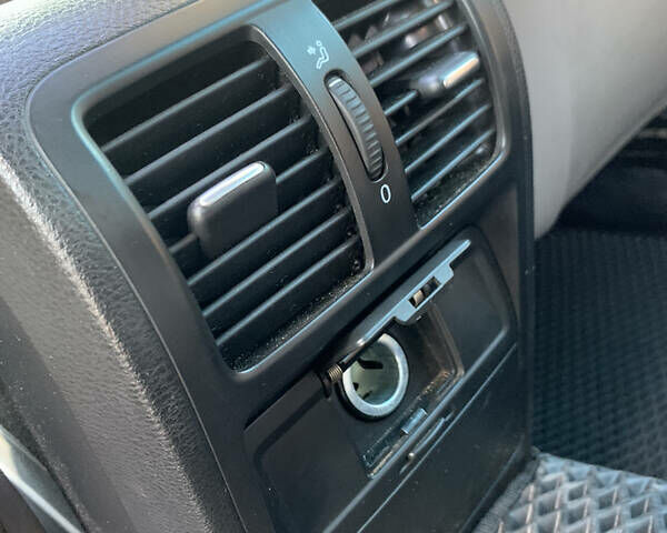 Коричневый Фольксваген Пассат, объемом двигателя 3.2 л и пробегом 421 тыс. км за 4000 $, фото 31 на Automoto.ua