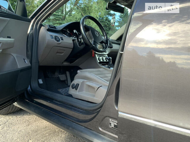 Коричневый Фольксваген Пассат, объемом двигателя 3.2 л и пробегом 421 тыс. км за 4000 $, фото 19 на Automoto.ua