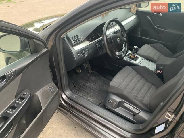 Коричневый Фольксваген Пассат, объемом двигателя 1.8 л и пробегом 217 тыс. км за 7800 $, фото 2 на Automoto.ua