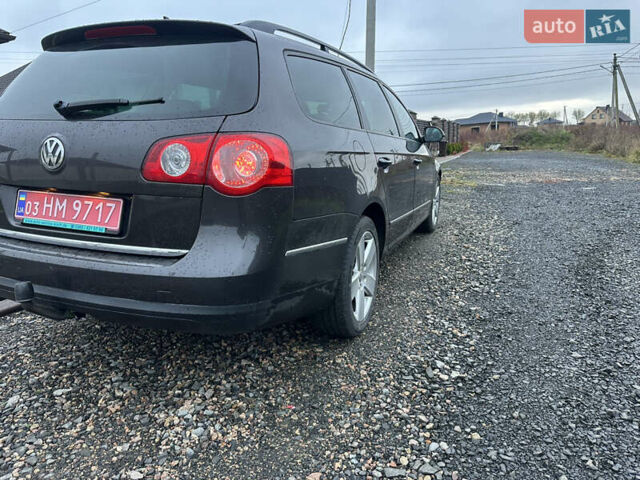 Коричневый Фольксваген Пассат, объемом двигателя 2 л и пробегом 340 тыс. км за 7700 $, фото 4 на Automoto.ua