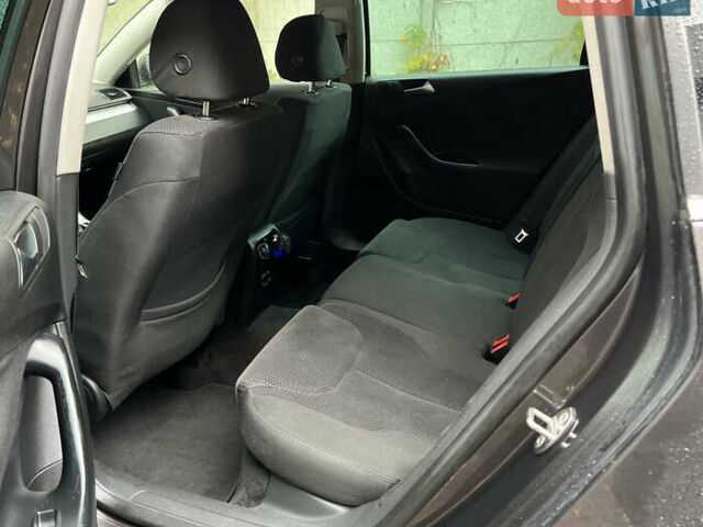 Фольксваген Пассат 2009 в Ровно на Automoto.ua Коричневый Фольксваген Пассат, объемом двигателя 1.9 л и пробегом 249 тыс. км за 5650 $, фото 32 на Automoto.ua