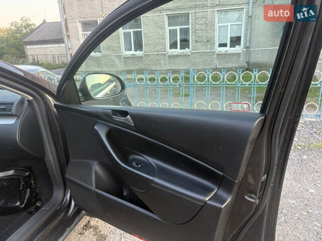 Коричневий Фольксваген Пассат, об'ємом двигуна 1.39 л та пробігом 276 тис. км за 6000 $, фото 8 на Automoto.ua