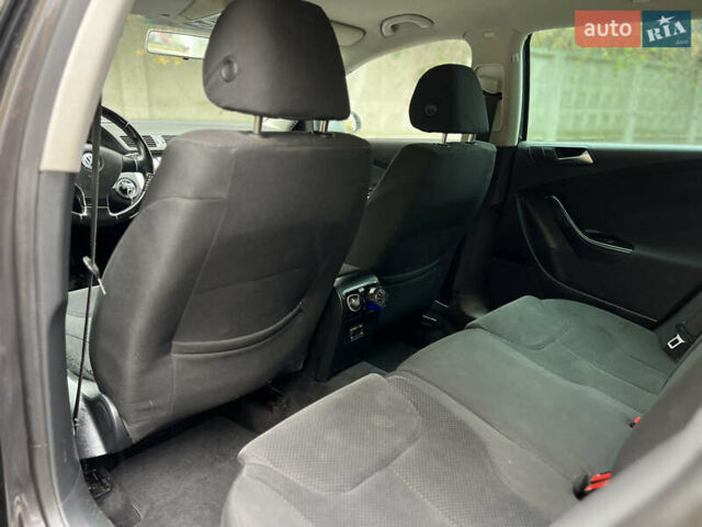 Фольксваген Пассат 2009 в Ровно на Automoto.ua Коричневый Фольксваген Пассат, объемом двигателя 1.9 л и пробегом 249 тыс. км за 5650 $, фото 38 на Automoto.ua