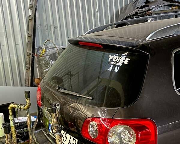 Коричневий Фольксваген Пассат, об'ємом двигуна 1.8 л та пробігом 264 тис. км за 3500 $, фото 3 на Automoto.ua