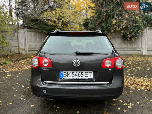 Фольксваген Пассат 2009 в Ровно на Automoto.ua Коричневый Фольксваген Пассат, объемом двигателя 1.9 л и пробегом 249 тыс. км за 5650 $, фото 72 на Automoto.ua