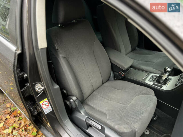 Фольксваген Пассат 2009 в Ровно на Automoto.ua Коричневый Фольксваген Пассат, объемом двигателя 1.9 л и пробегом 249 тыс. км за 5650 $, фото 20 на Automoto.ua