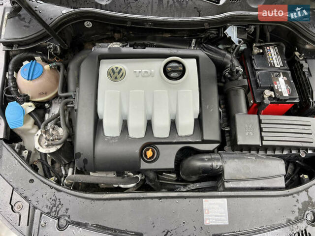 Фольксваген Пассат 2009 в Ровно на Automoto.ua Коричневый Фольксваген Пассат, объемом двигателя 1.9 л и пробегом 249 тыс. км за 5650 $, фото 55 на Automoto.ua