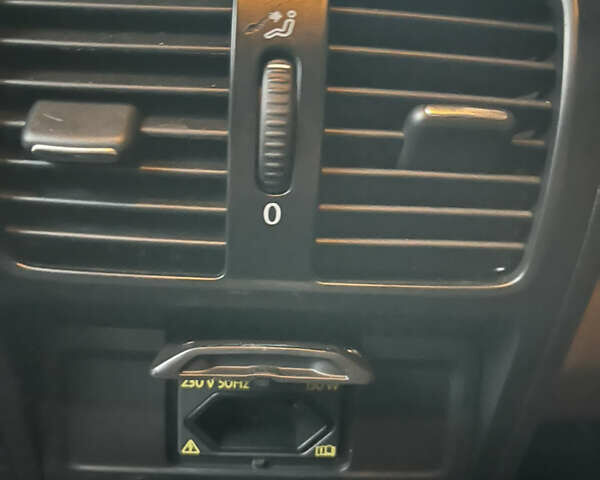 Коричневий Фольксваген Пассат, об'ємом двигуна 2 л та пробігом 291 тис. км за 7000 $, фото 19 на Automoto.ua