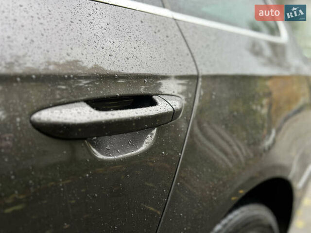 Фольксваген Пассат 2009 в Ровно на Automoto.ua Коричневый Фольксваген Пассат, объемом двигателя 1.9 л и пробегом 249 тыс. км за 5650 $, фото 81 на Automoto.ua