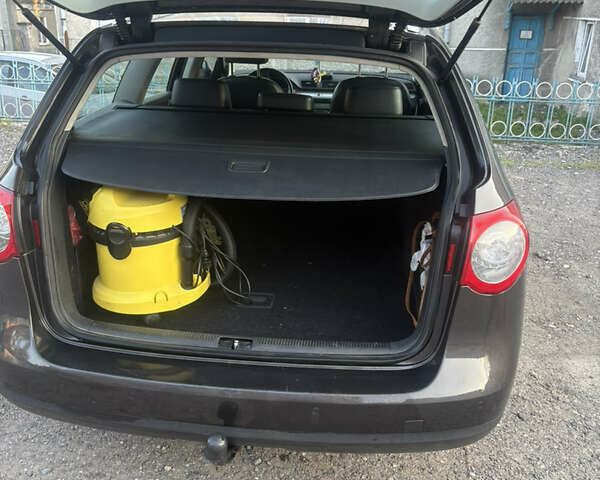 Коричневий Фольксваген Пассат, об'ємом двигуна 1.39 л та пробігом 276 тис. км за 6000 $, фото 17 на Automoto.ua