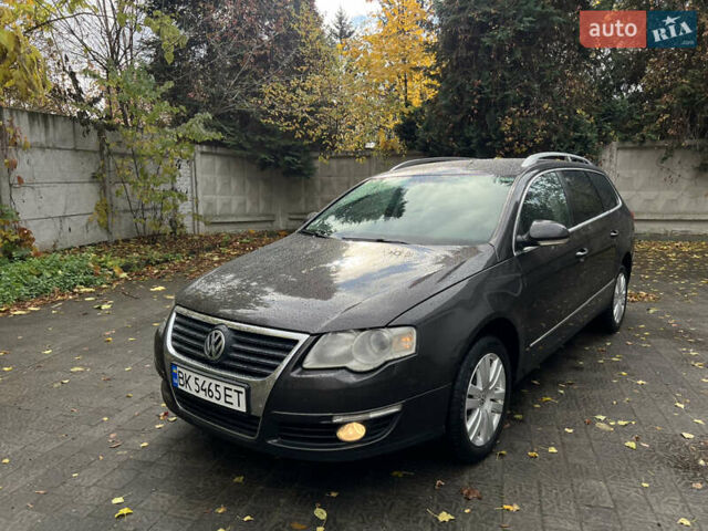 Фольксваген Пассат 2009 в Ровно на Automoto.ua Коричневый Фольксваген Пассат, объемом двигателя 1.9 л и пробегом 249 тыс. км за 5650 $, фото 66 на Automoto.ua