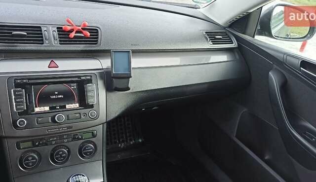 Коричневий Фольксваген Пассат, об'ємом двигуна 2 л та пробігом 391 тис. км за 6800 $, фото 7 на Automoto.ua