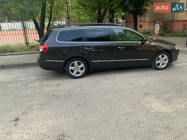 Коричневый Фольксваген Пассат, объемом двигателя 1.97 л и пробегом 298 тыс. км за 7000 $, фото 11 на Automoto.ua