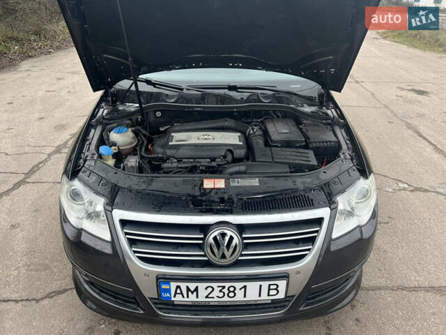 Коричневый Фольксваген Пассат, объемом двигателя 1.8 л и пробегом 229 тыс. км за 7200 $, фото 16 на Automoto.ua