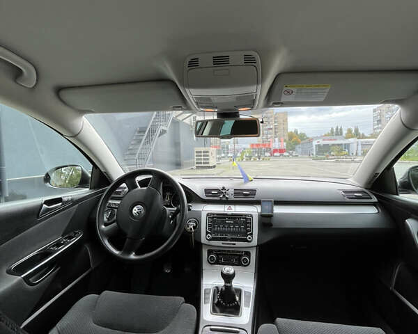 Коричневый Фольксваген Пассат, объемом двигателя 1.97 л и пробегом 302 тыс. км за 8500 $, фото 8 на Automoto.ua