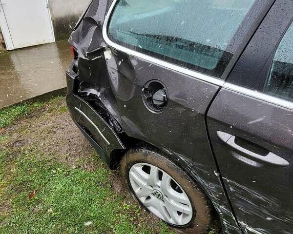 Коричневий Фольксваген Пассат, об'ємом двигуна 1.4 л та пробігом 205 тис. км за 5000 $, фото 4 на Automoto.ua