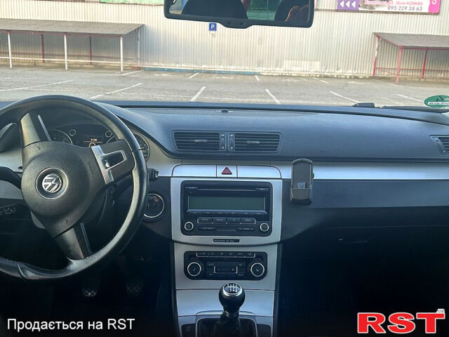 Коричневый Фольксваген Пассат, объемом двигателя 1.4 л и пробегом 270 тыс. км за 6400 $, фото 6 на Automoto.ua