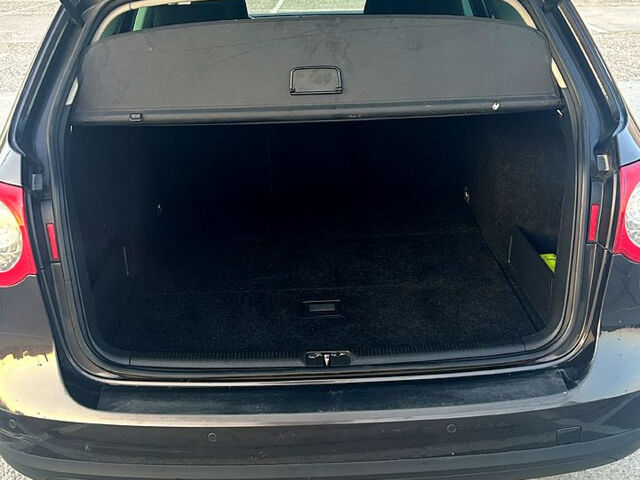 Коричневый Фольксваген Пассат, объемом двигателя 1.4 л и пробегом 270 тыс. км за 6400 $, фото 1 на Automoto.ua