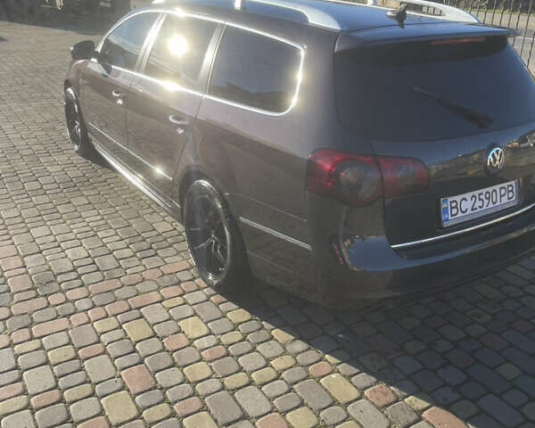 Коричневий Фольксваген Пассат, об'ємом двигуна 2 л та пробігом 400 тис. км за 8800 $, фото 4 на Automoto.ua