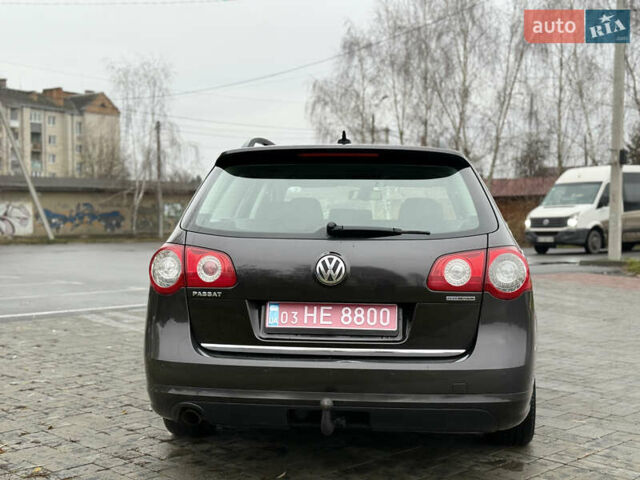 Коричневый Фольксваген Пассат, объемом двигателя 1.6 л и пробегом 277 тыс. км за 7350 $, фото 9 на Automoto.ua
