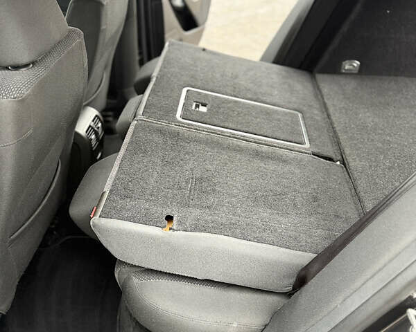 Коричневый Фольксваген Пассат, объемом двигателя 1.6 л и пробегом 277 тыс. км за 7350 $, фото 30 на Automoto.ua