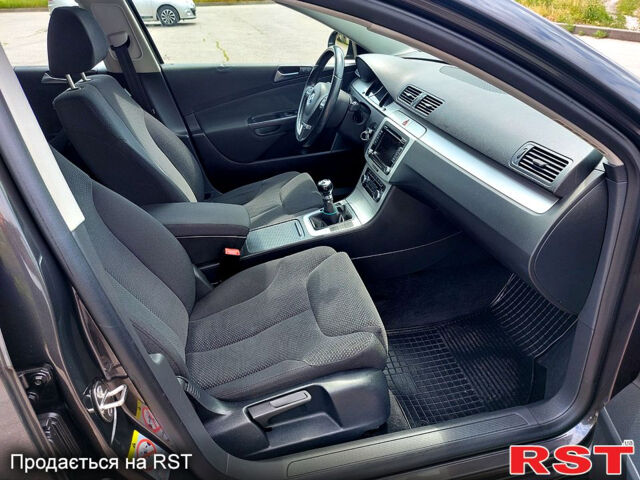 Коричневий Фольксваген Пассат, об'ємом двигуна 1.4 л та пробігом 215 тис. км за 7700 $, фото 10 на Automoto.ua