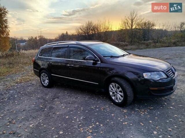 Коричневый Фольксваген Пассат, объемом двигателя 1.39 л и пробегом 273 тыс. км за 4800 $, фото 7 на Automoto.ua