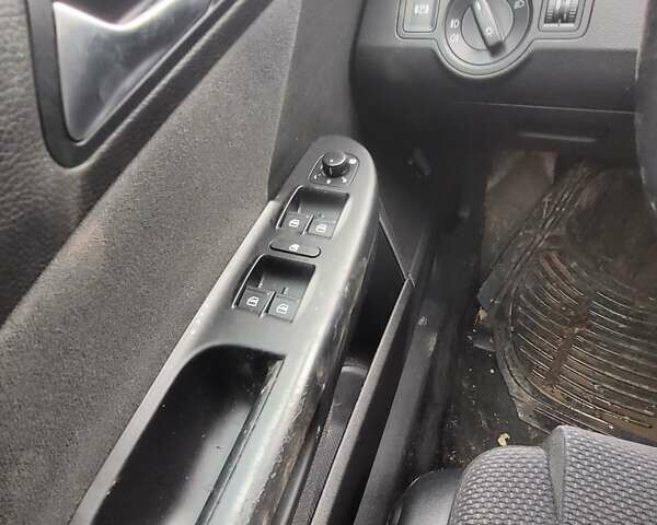 Коричневий Фольксваген Пассат, об'ємом двигуна 1.4 л та пробігом 205 тис. км за 5000 $, фото 18 на Automoto.ua