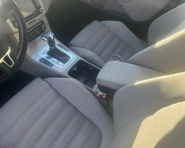 Коричневый Фольксваген Пассат, объемом двигателя 1.97 л и пробегом 375 тыс. км за 8200 $, фото 15 на Automoto.ua