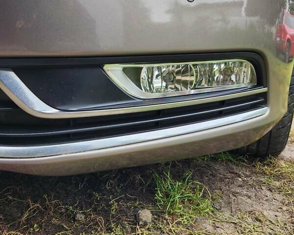 Коричневый Фольксваген Пассат, объемом двигателя 2 л и пробегом 238 тыс. км за 10800 $, фото 9 на Automoto.ua