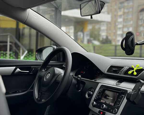 Коричневый Фольксваген Пассат, объемом двигателя 1.6 л и пробегом 291 тыс. км за 8750 $, фото 31 на Automoto.ua