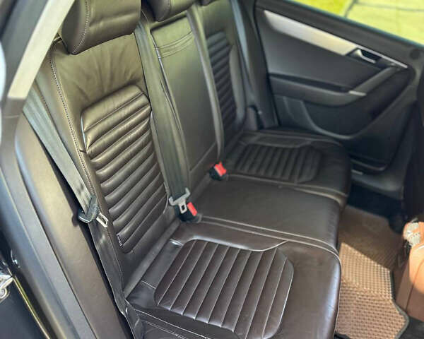 Коричневый Фольксваген Пассат, объемом двигателя 1.97 л и пробегом 337 тыс. км за 12300 $, фото 15 на Automoto.ua