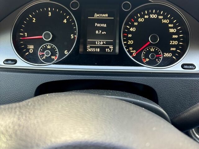 Коричневый Фольксваген Пассат, объемом двигателя 1.6 л и пробегом 265 тыс. км за 9200 $, фото 7 на Automoto.ua