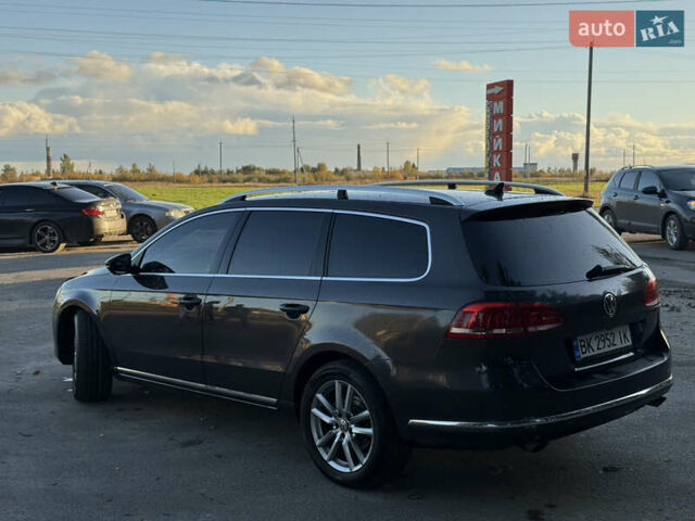 Коричневий Фольксваген Пассат, об'ємом двигуна 2 л та пробігом 309 тис. км за 10500 $, фото 1 на Automoto.ua