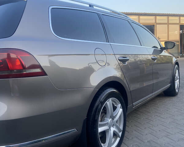 Коричневий Фольксваген Пассат, об'ємом двигуна 1.97 л та пробігом 390 тис. км за 9300 $, фото 6 на Automoto.ua