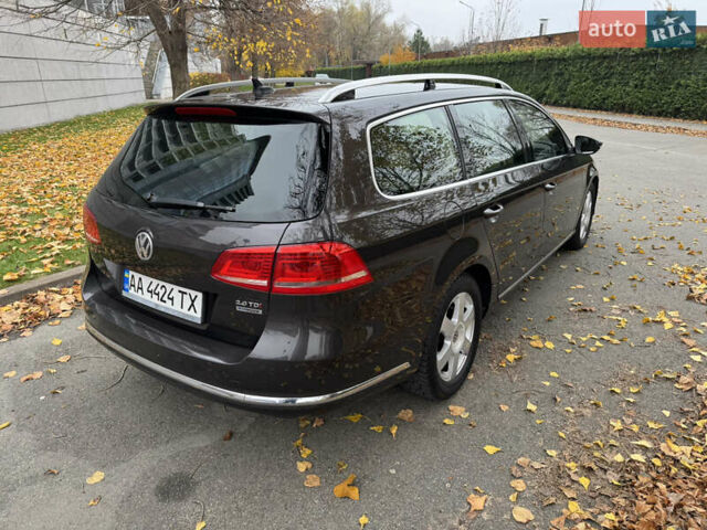 Коричневый Фольксваген Пассат, объемом двигателя 2 л и пробегом 290 тыс. км за 10500 $, фото 2 на Automoto.ua